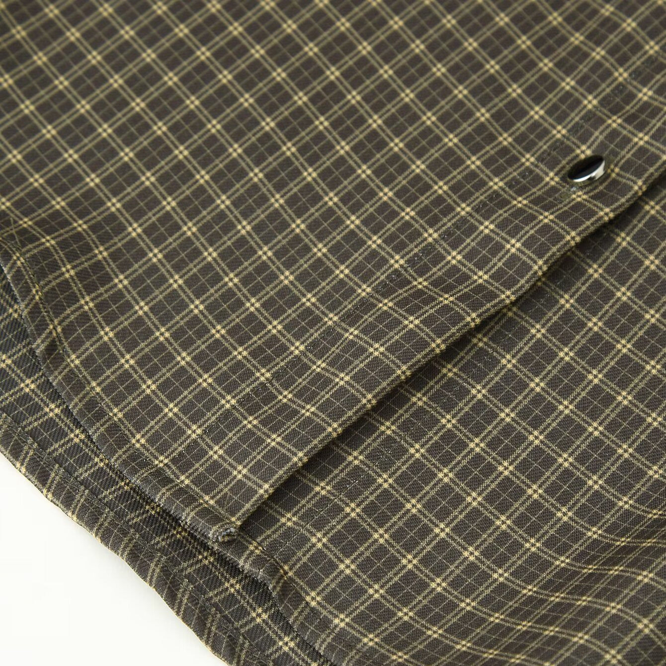Shoulder padded long sleeved checkered shirt jacket